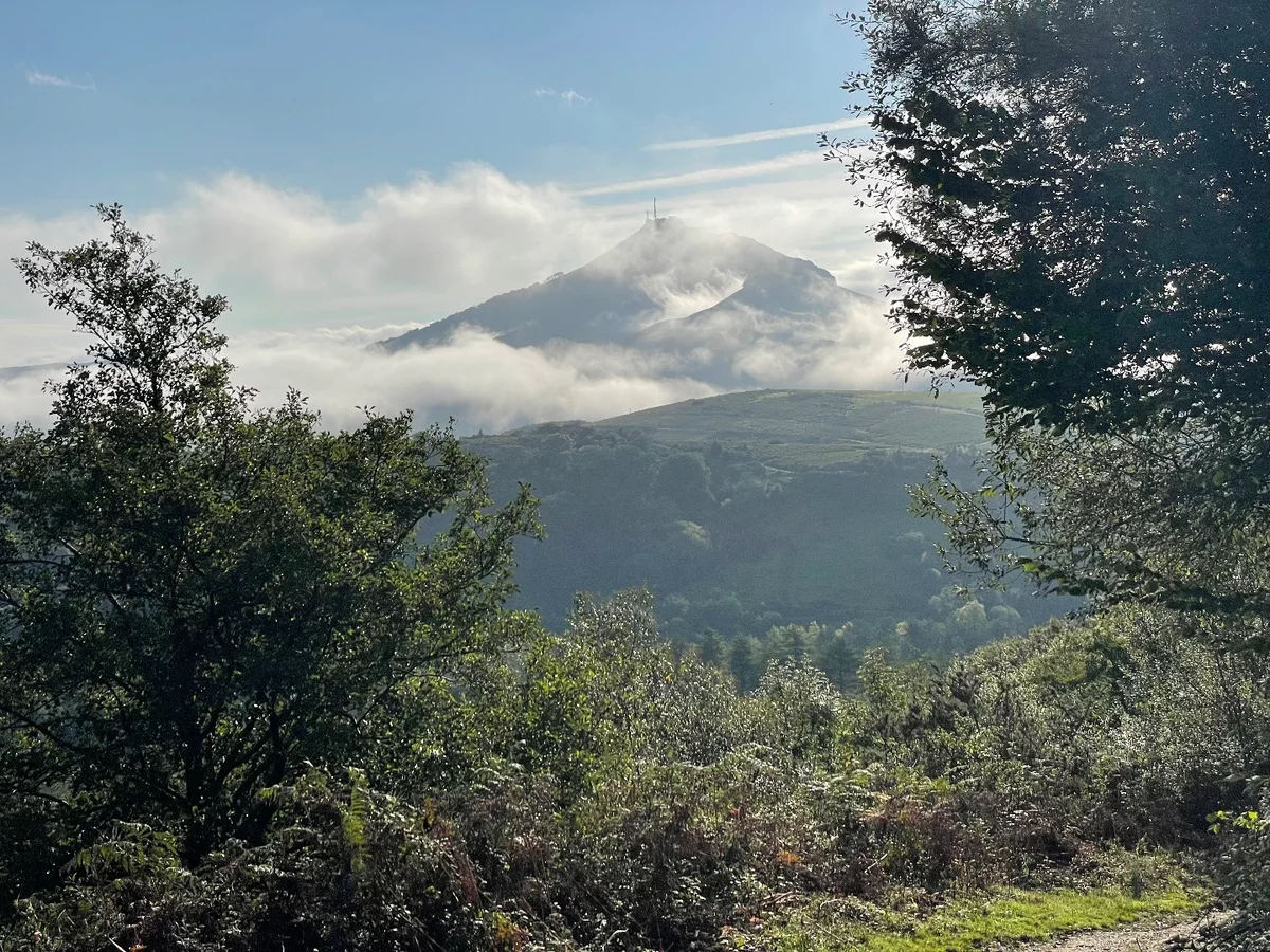 Guided hike: History of the border