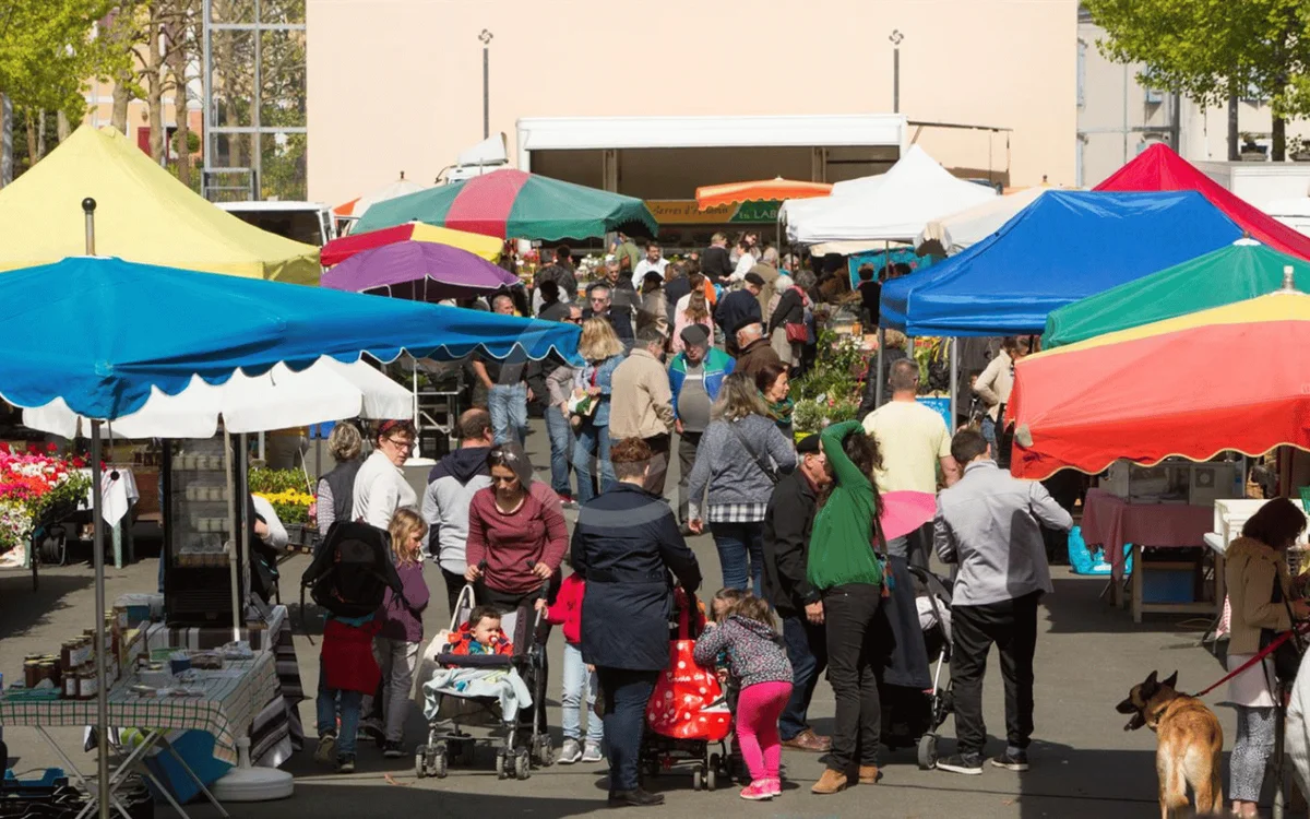 Traditional market