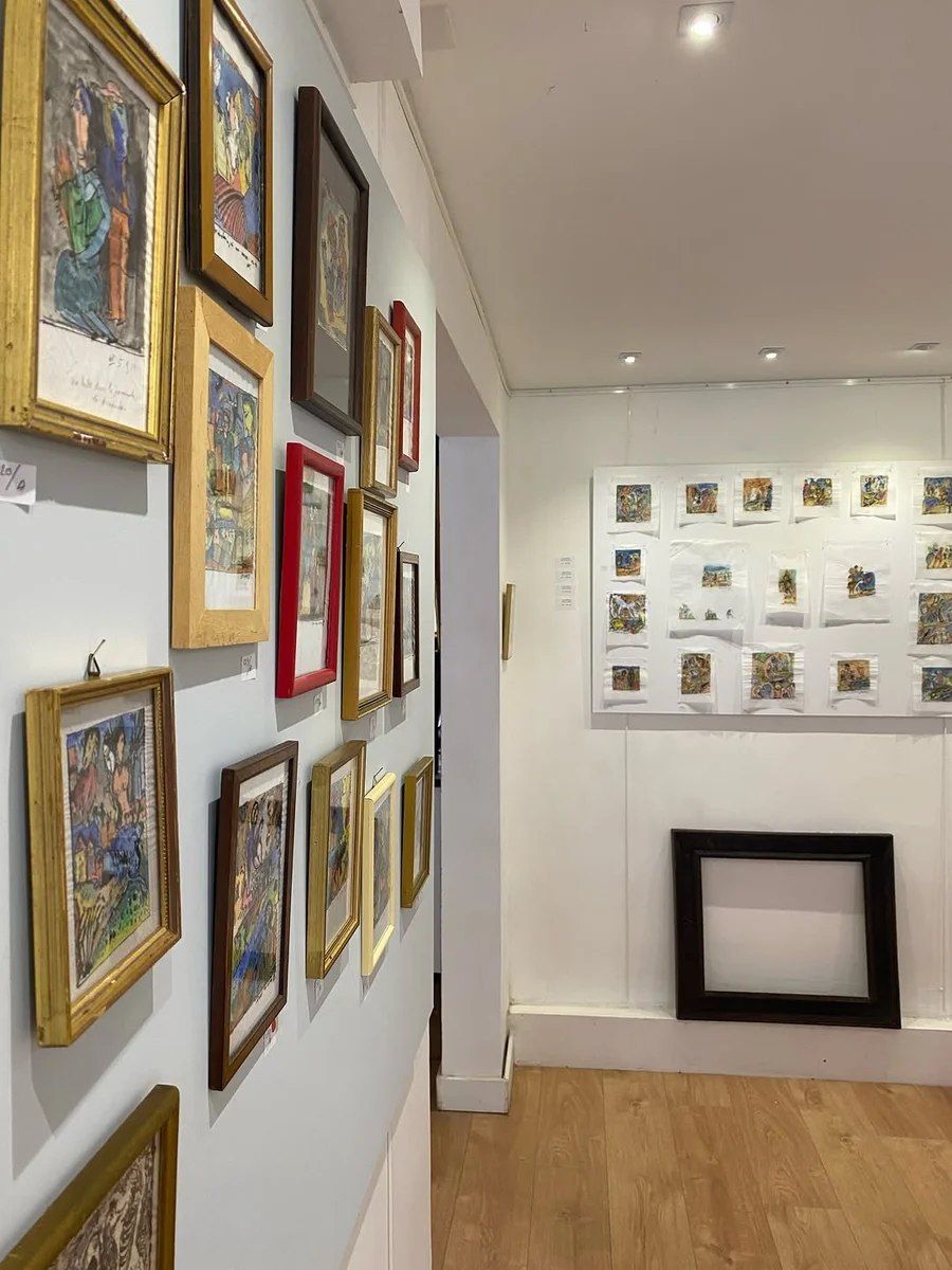 Exposición de André Théval en Le Triphasé