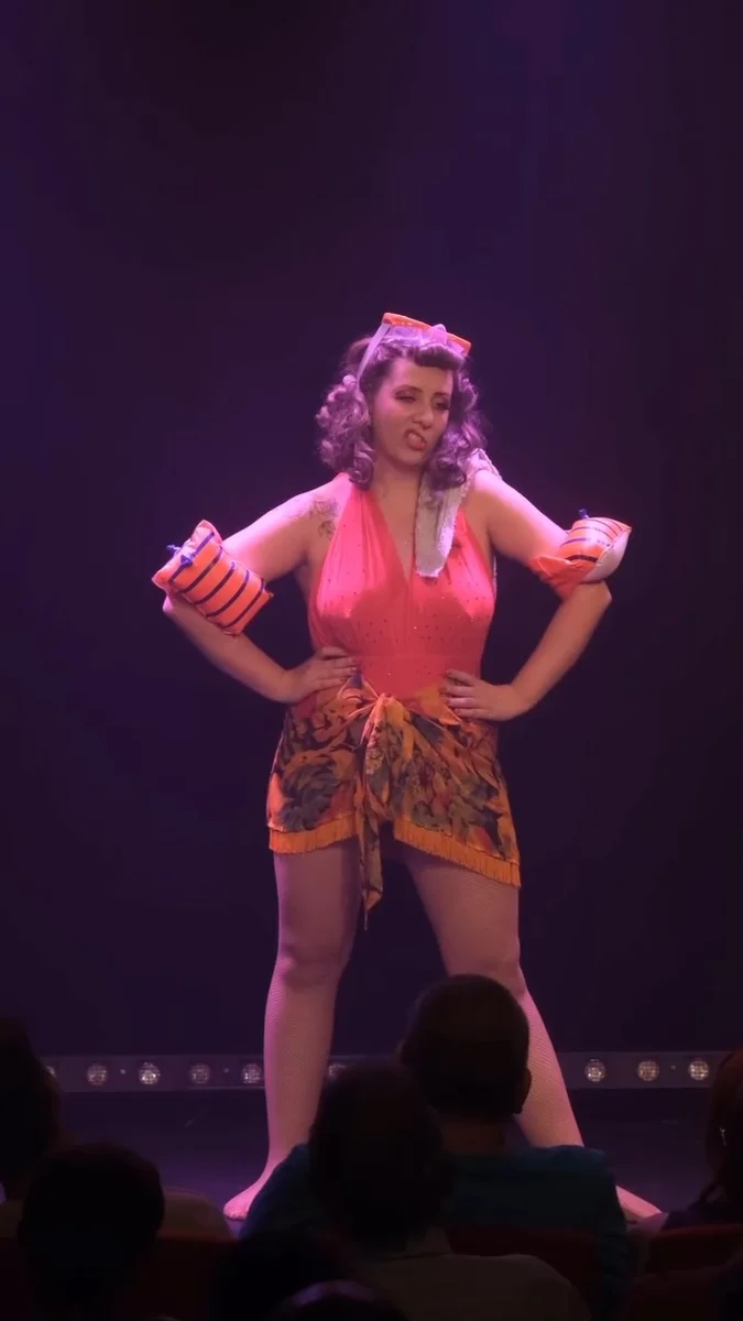 BURLESK — Les Demoiselles du K-Barré at La Comédie de Toulouse