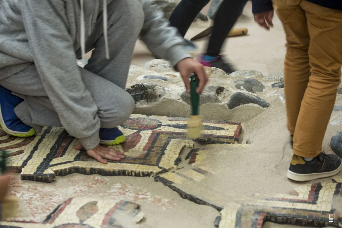 Atelier initiation aux fouilles archéologiques, au musée gallo-romain