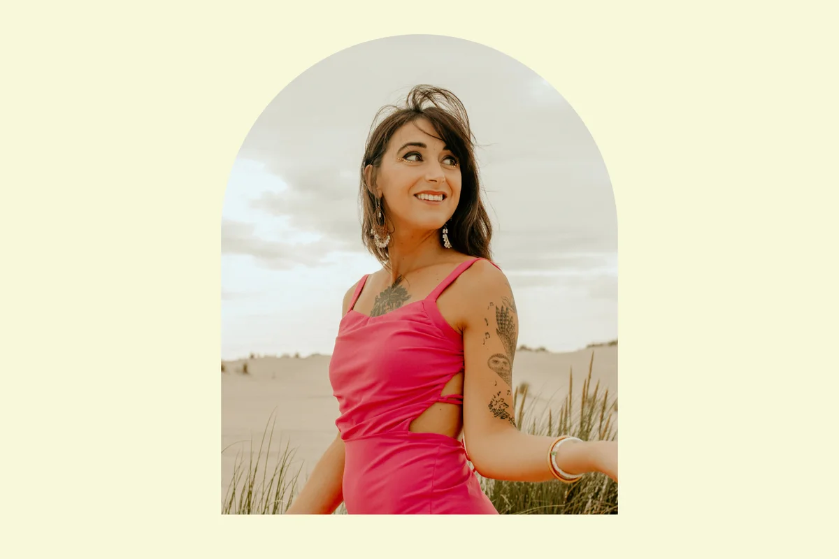 Alice Flore Concert - Vocals and Multi-Instruments